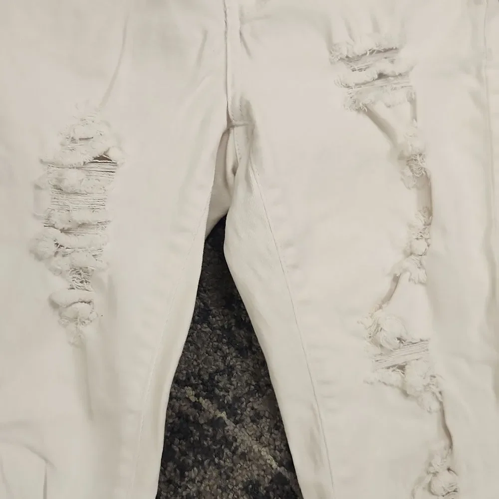 VIP Jeans 1/2 - Picture 3 of 8